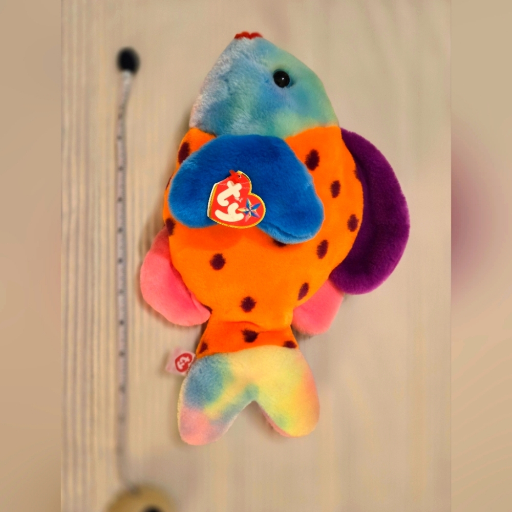 Ty Beanie Buddies Lips Fish Plush Stuffed Animal 1999